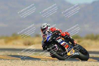 media/Mar-22-2025-CVMA (Sat) [[462c0ffedb]]/Race 13-Amateur Supersport Middleweight/